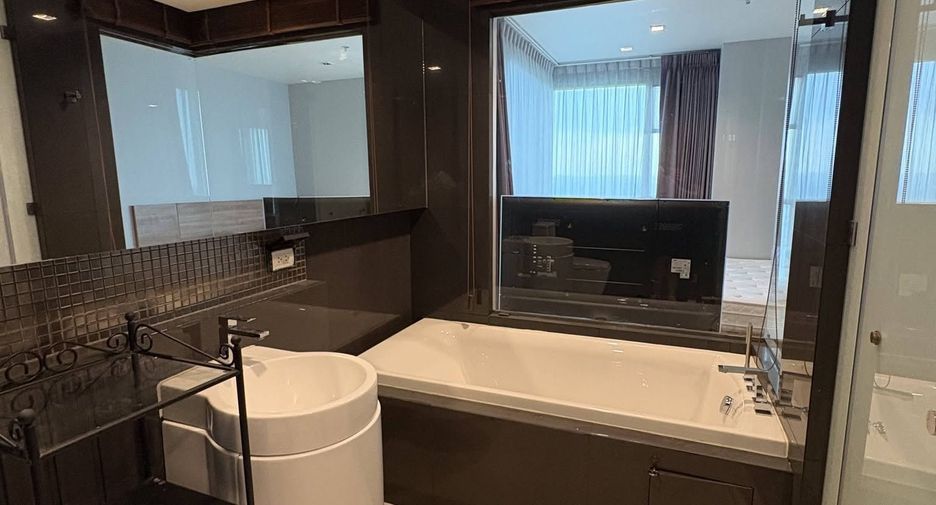 For sale and for rent 2 bedrooms condo in Phaya Thai, Bangkok
