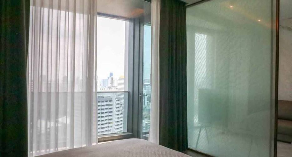 For sale 1 bed condo in Khlong Toei, Bangkok