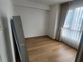 For rent 2 bedrooms condo in Yan Nawa, Bangkok