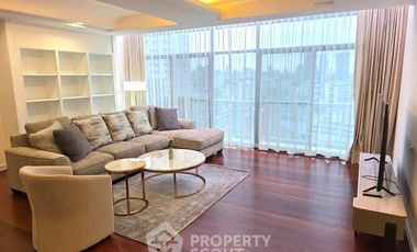 For rent 3 ベッドルーム condo in Watthana, Bangkok