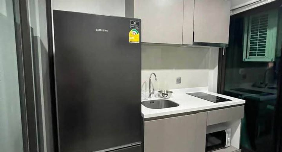 For rent 1 Beds condo in Huai Khwang, Bangkok
