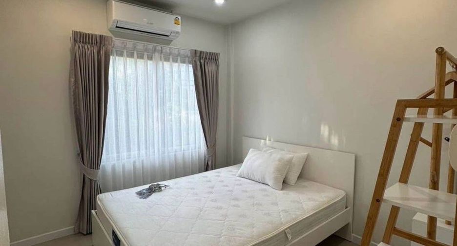 À louer 3 chambres appartement à Bang Lamung, Chonburi