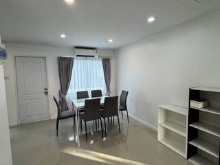 Apartment zur Miete mit 3 Zimmer in Bang Lamung, Chonburi