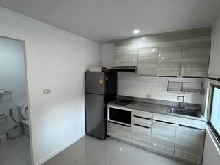 Apartment zur Miete mit 3 Zimmer in Bang Lamung, Chonburi