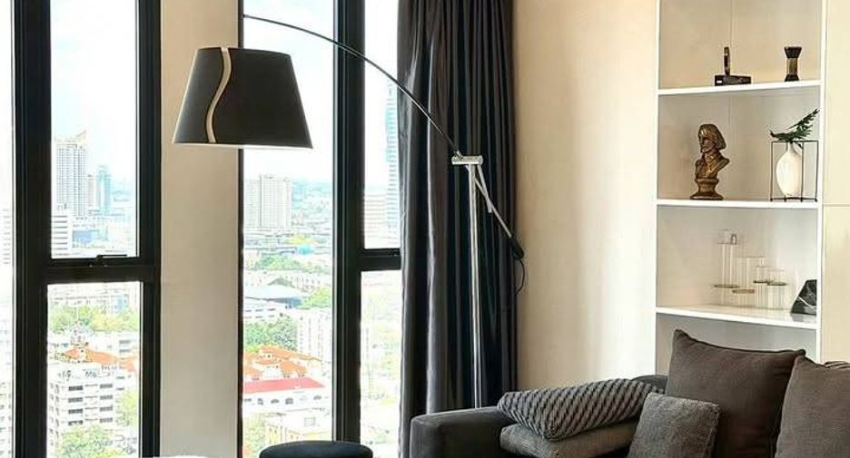 À louer 3 chambres condo à Watthana, Bangkok