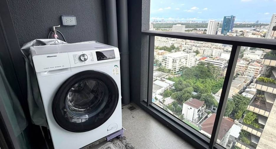 Wohnung zur Miete mit 1 Zimmer in Yan Nawa, Bangkok