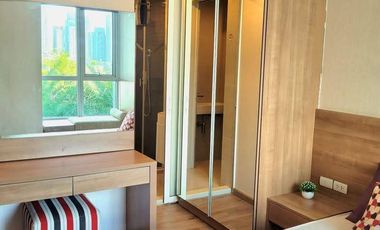 Condo en alquiler de 1 habitaciones en Phra Khanong, Bangkok