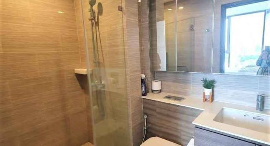 Condo en alquiler de 2 habitaciones en Bang Na, Bangkok