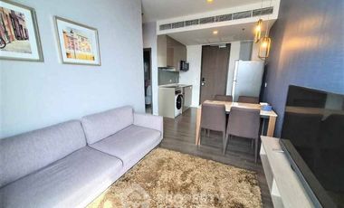 Condo en alquiler de 2 habitaciones en Bang Na, Bangkok