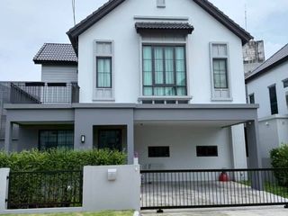 For rent 3 bedrooms house in Lat Krabang, Bangkok