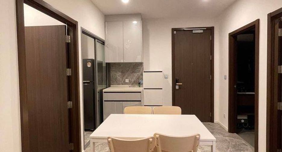 For rent 2 bedrooms condo in Bang Na, Bangkok
