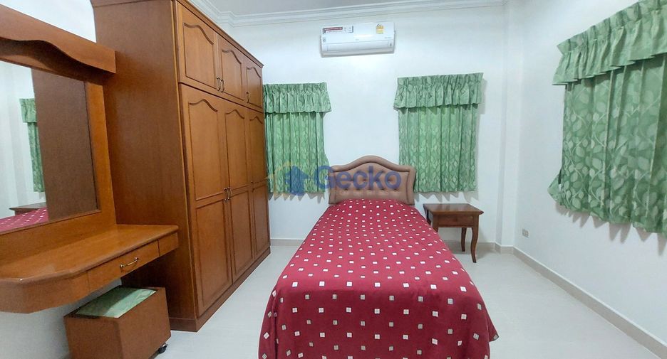 Haus zur Miete mit 3 Zimmer in Bang Lamung, Chonburi