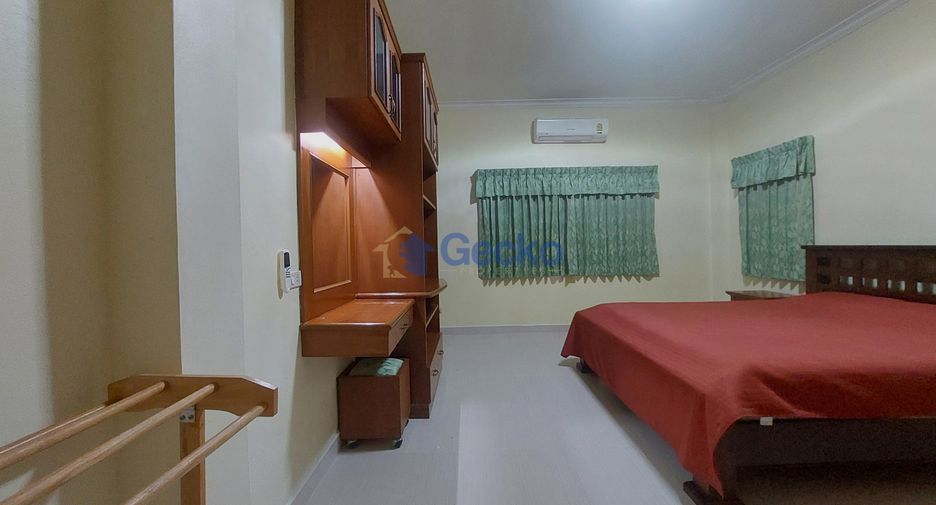 Haus zur Miete mit 3 Zimmer in Bang Lamung, Chonburi