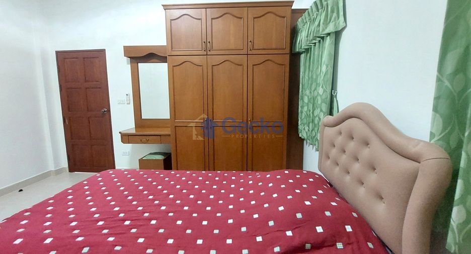 Haus zur Miete mit 3 Zimmer in Bang Lamung, Chonburi