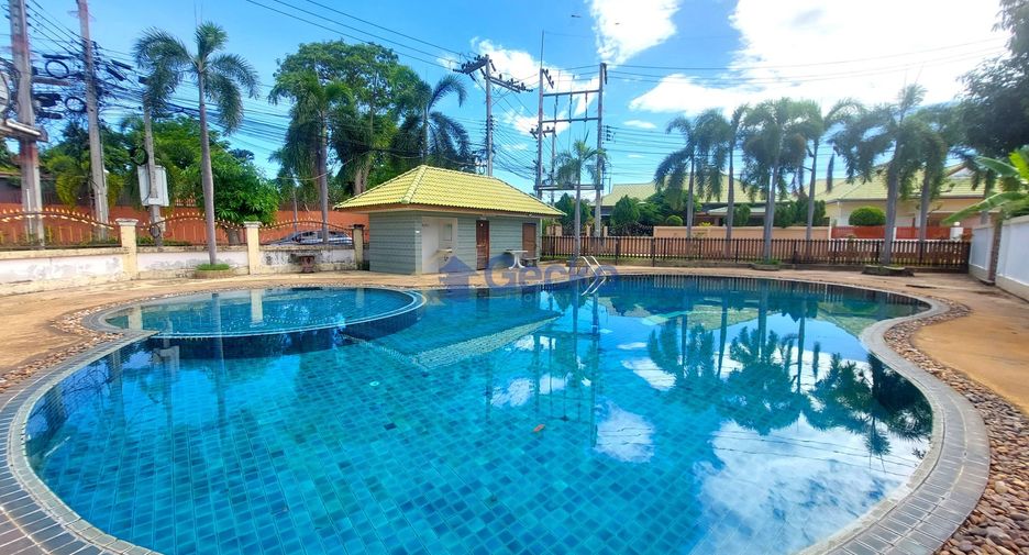 Haus zur Miete mit 3 Zimmer in Bang Lamung, Chonburi