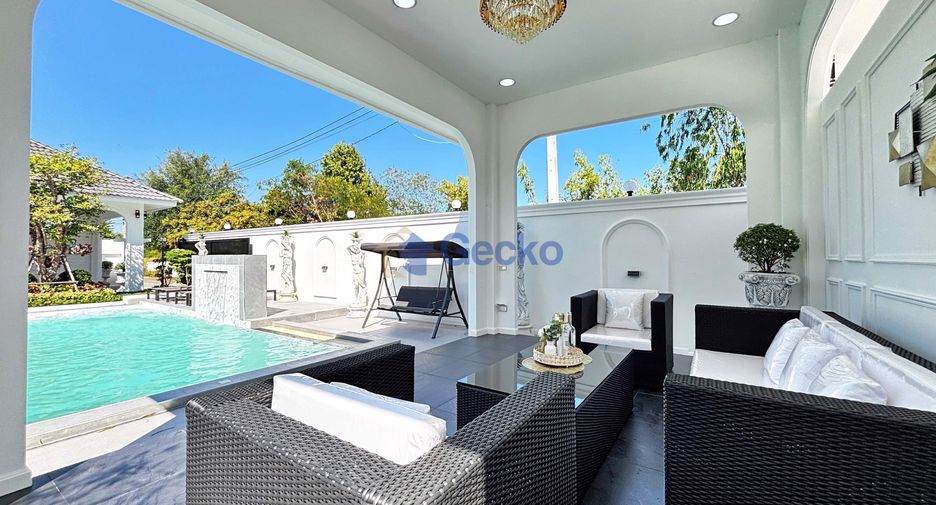 Casa en venta de 5 habitaciones en Bang Lamung, Chonburi