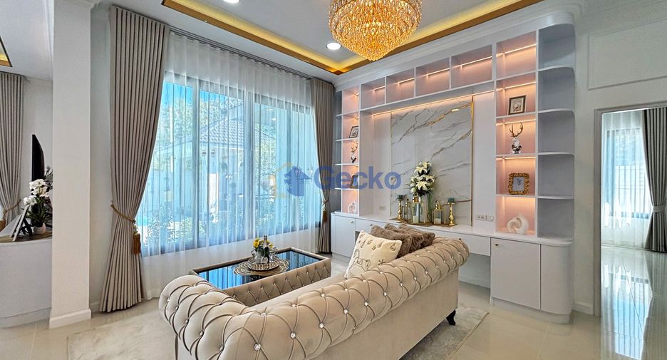 Casa en venta de 5 habitaciones en Bang Lamung, Chonburi
