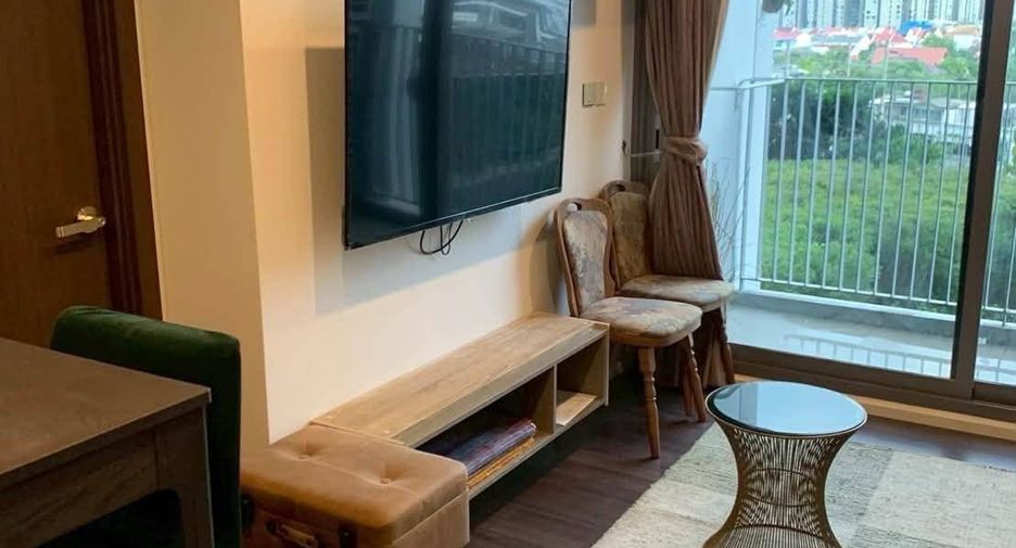 For rent 2 bedrooms condo in Bang Na, Bangkok