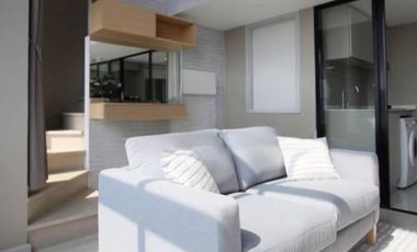 Condo en alquiler de 1 habitaciones en Sathon, Bangkok