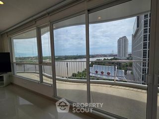 For rent 3 ベッドルーム condo in Yan Nawa, Bangkok