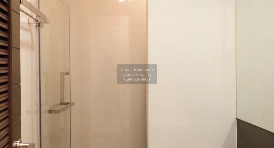For rent 2 bedrooms condo in Huai Khwang, Bangkok