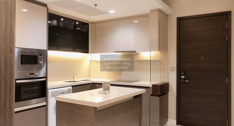 For rent 2 bedrooms condo in Huai Khwang, Bangkok