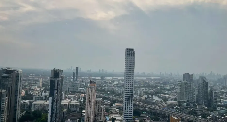 For sale 2 bedrooms condo in Watthana, Bangkok