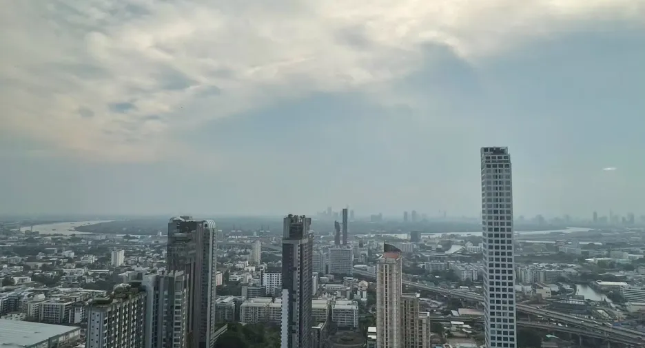 For sale 2 bedrooms condo in Watthana, Bangkok