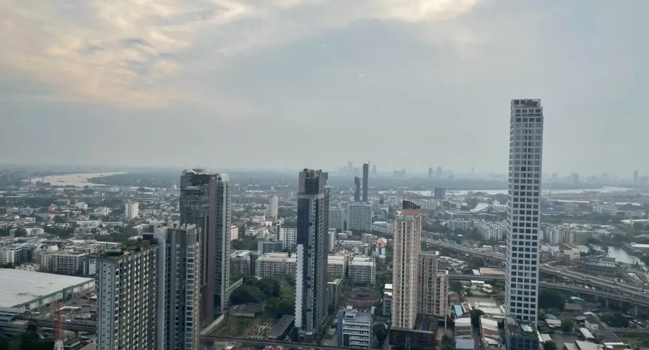 For sale 2 bedrooms condo in Watthana, Bangkok