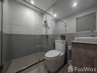 À louer 2 chambres condo à Huai Khwang, Bangkok