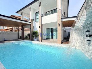 Casa en venta de 4 habitaciones en Bang Lamung, Chonburi