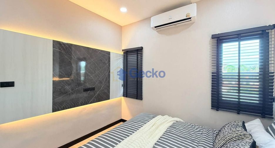 For sale 4 bedrooms house in Bang Lamung, Chonburi
