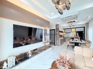 Casa en venta de 4 habitaciones en Bang Lamung, Chonburi