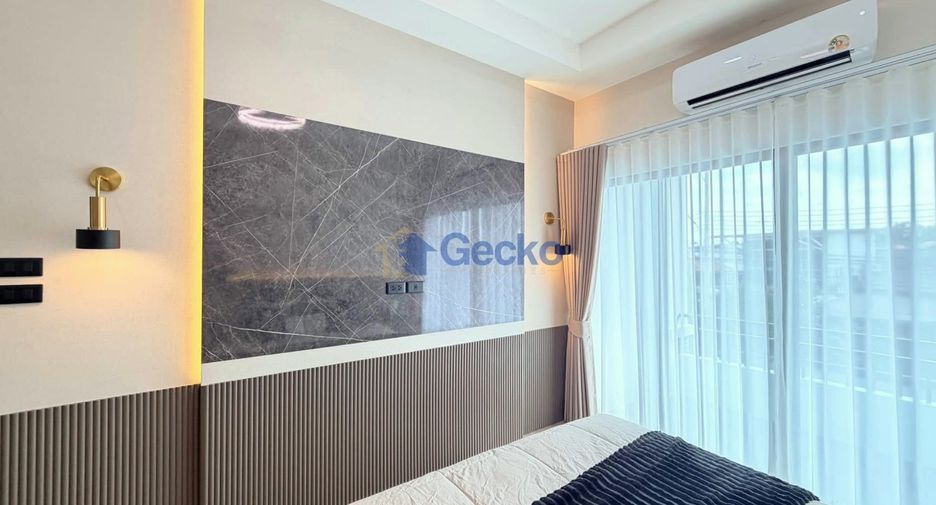 For sale 4 bedrooms house in Bang Lamung, Chonburi
