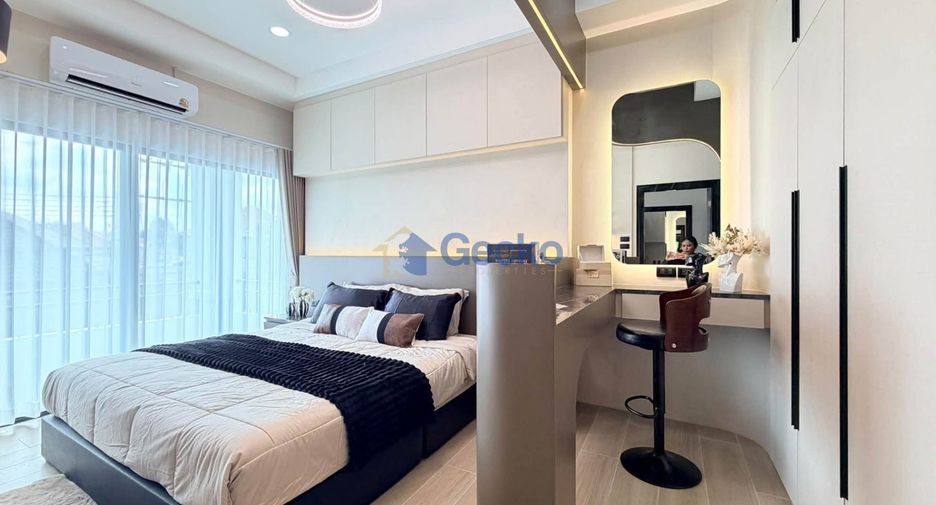 For sale 4 bedrooms house in Bang Lamung, Chonburi