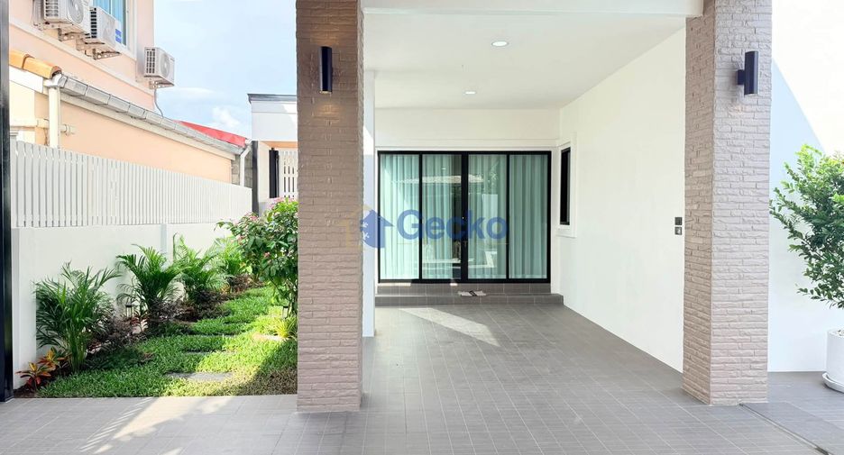 For sale 4 bedrooms house in Bang Lamung, Chonburi