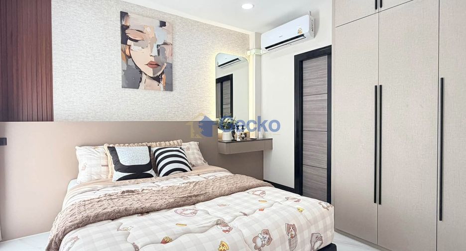 For sale 4 bedrooms house in Bang Lamung, Chonburi