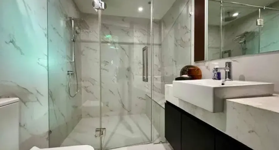 Condo en alquiler y en venta de 4 habitaciones en Bang Lamung, Chonburi