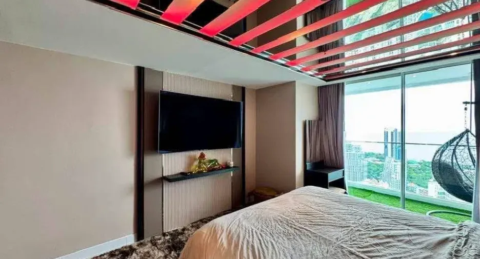 Condo en alquiler y en venta de 4 habitaciones en Bang Lamung, Chonburi