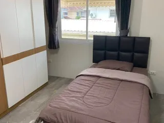 À louer 3 chambres maison à Bang Lamung, Chonburi