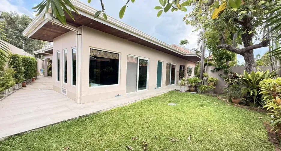 For rent 3 bedrooms house in Bang Lamung, Chonburi