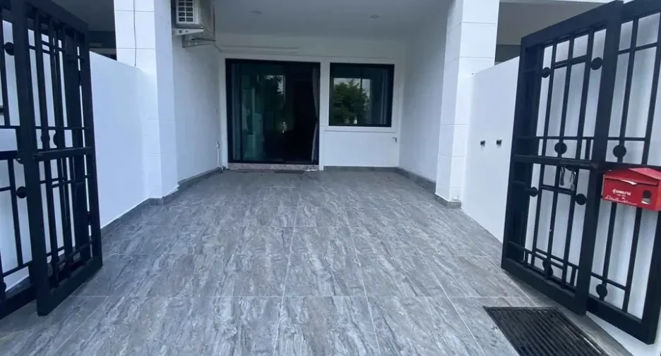 Casa adosada en venta de 2 habitaciones en Jomtien, Pattaya