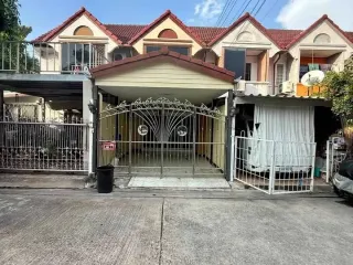 For rent 2 bedrooms townhouse in Bang Lamung, Chonburi