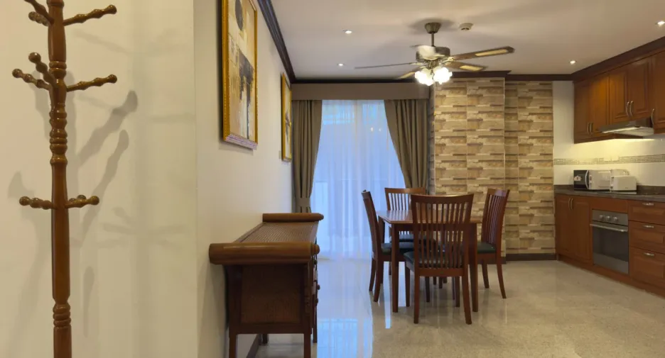 For rent 2 bedrooms condo in Bang Lamung, Chonburi