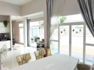 For rent 3 bedrooms house in Bang Saray, Pattaya