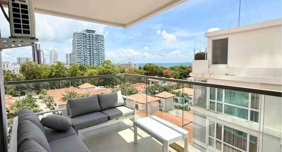 Condo en alquiler de 2 habitaciones en Bang Lamung, Chonburi
