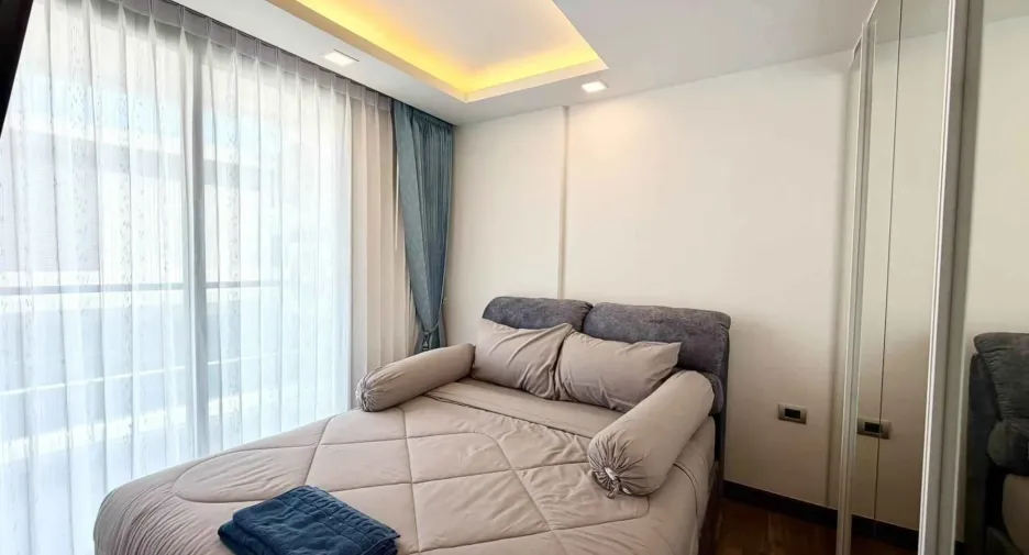 Condo en alquiler de 2 habitaciones en Bang Lamung, Chonburi