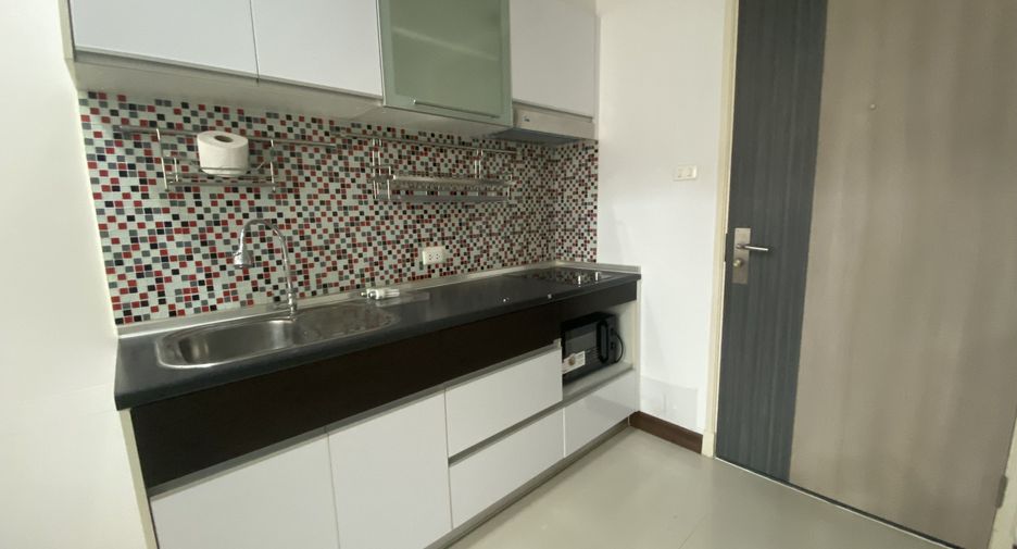 Wohnung zur Miete und zum Kauf mit 1 Zimmer in Bang Kho Laem, Bangkok