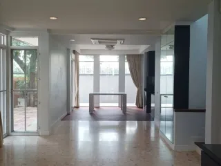For rent 3 bedrooms house in Wang Thonglang, Bangkok