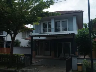 For rent 3 bedrooms house in Wang Thonglang, Bangkok